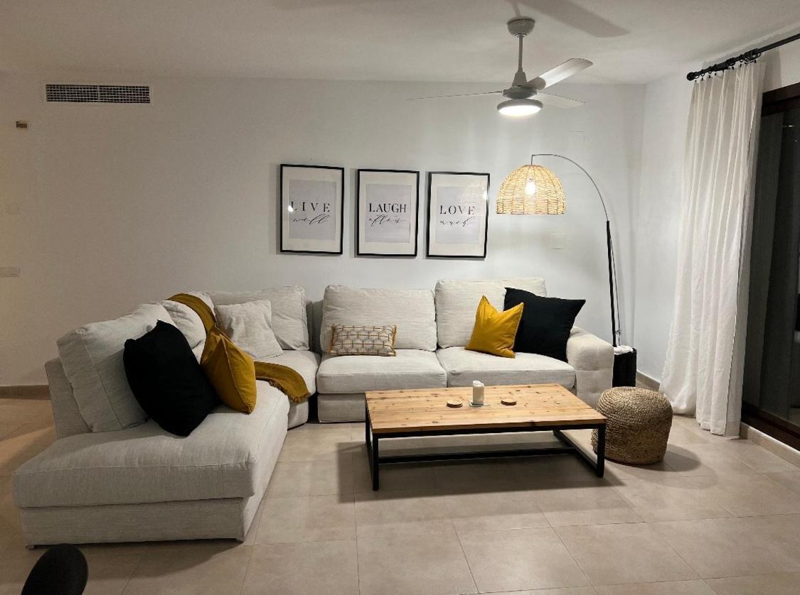 Brisas Del Mar Apartamento *